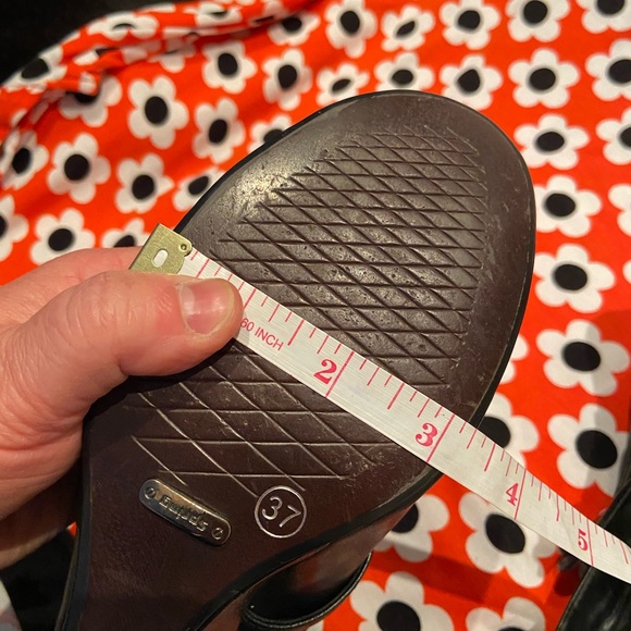 Wedge pump black Spring size 37 7US - Picture 9 of 9